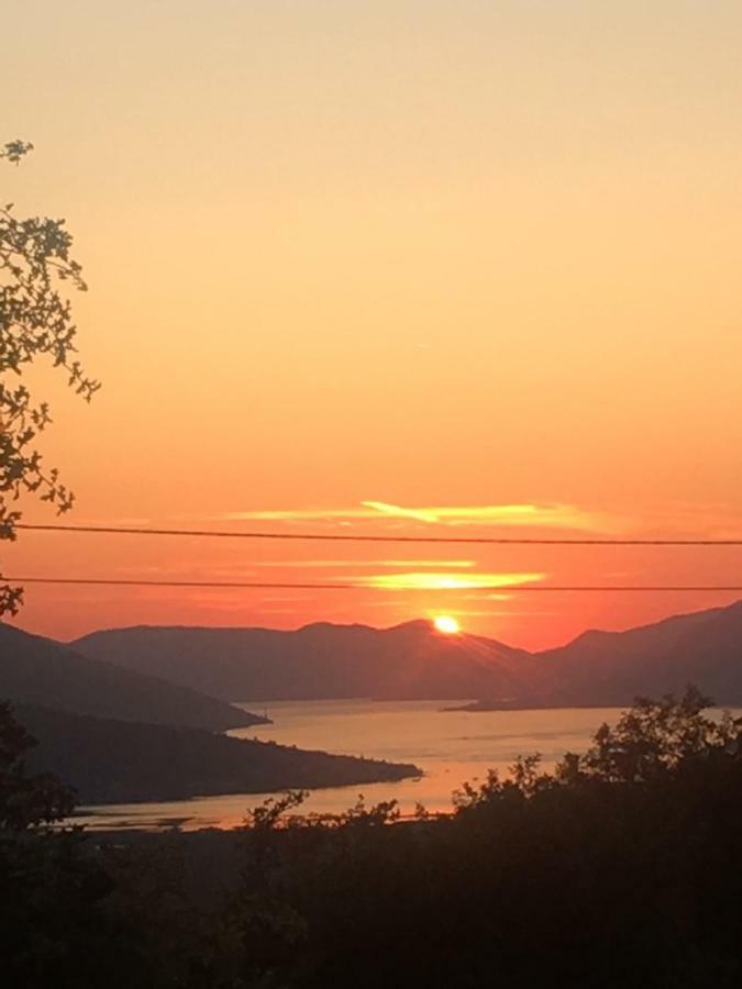 Apartment Jelena Sutvara Kotor Eksteriør bilde